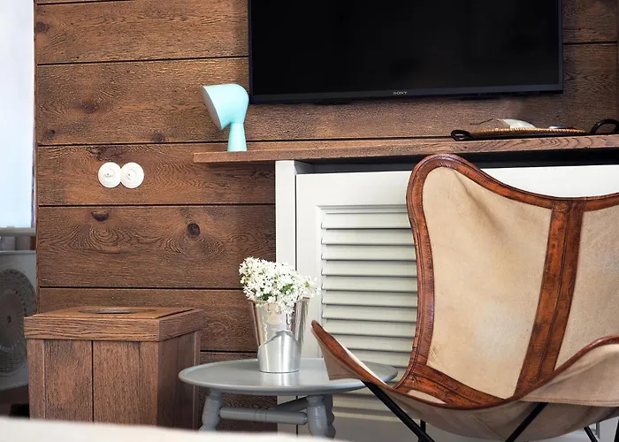 לינה וארוחת בוקר Rumevi